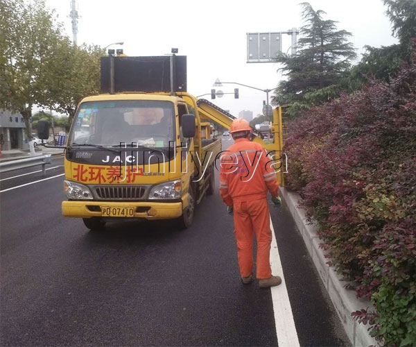 綠籬修剪機(jī)報價