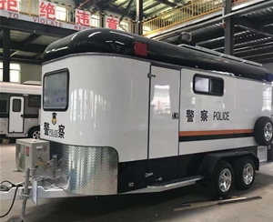 移動(dòng)警務(wù)車(chē)